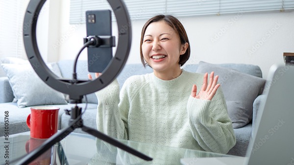 【副業】動画の学び舎の口コミ・評判と実際のメリット【動画編集】