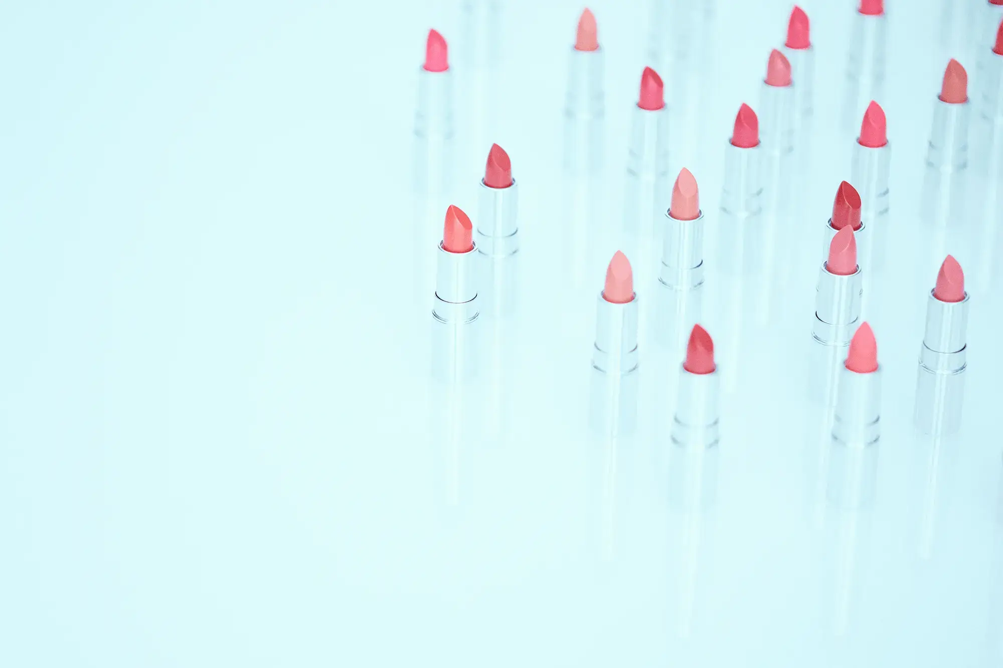 【口コミ・評判】コスメライターの仕事とは?収入・やりがい・将来性を紹介【日本化粧品検定】