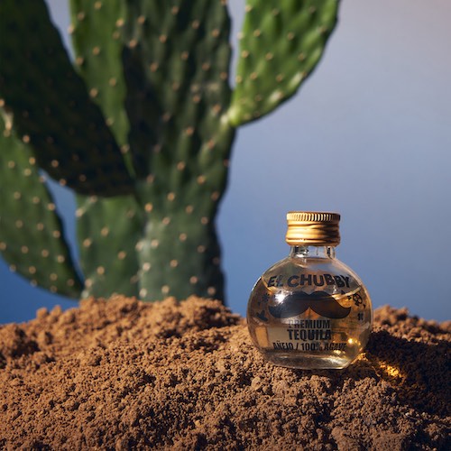 【口コミ・評判】エルチャビィって何?SNSで話題の小瓶テキーラの正体とは