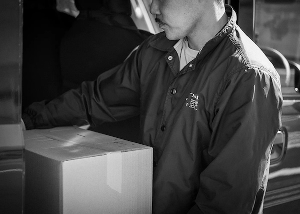 【口コミ・評判】YUMJAM(ヤムジャム)で稼ぎながら筋トレ!夢の働き方を叶える軽貨物ドライバーとは?