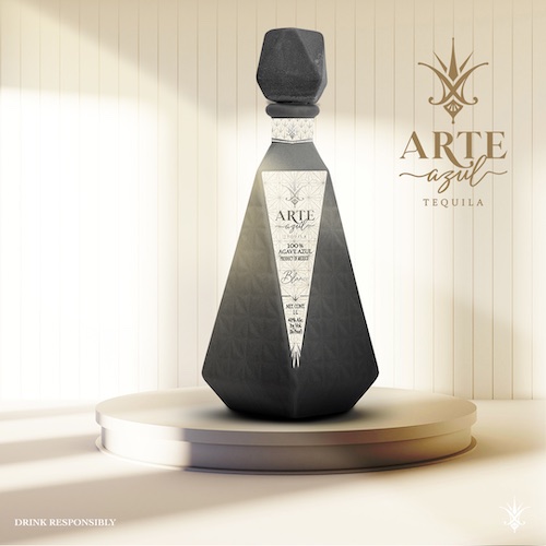 【口コミ・評判】アルテアズール(ARTE AZUL)の魅力を徹底解説|ボトルが美しいプレミアムテキーラ