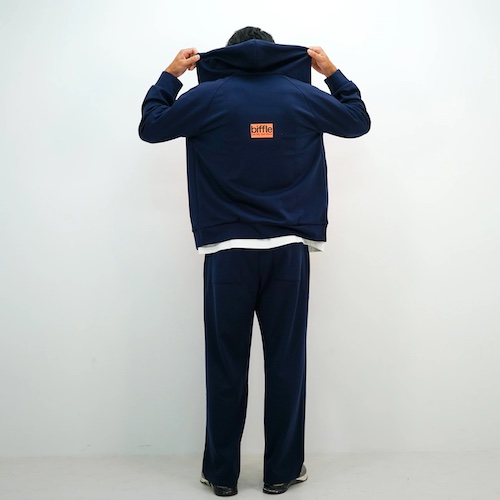 biffle（ビッフィル）の口コミ・評判まとめ｜大人のためのスポーティ×リラックススタイル