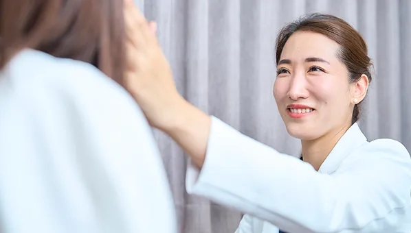 【口コミ・評判】糸リフトならエルムクリニック！エルムリフトの特徴と選ばれる3つの理由