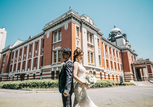 【口コミ・評判】市政資料館で結婚式|宮殿のような重要文化財で叶える人前式ガイド