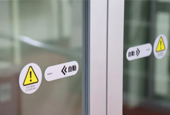 窓猿の口コミ・評判は?窓ガラス修理を即日対応してくれる出張サービスを徹底解説