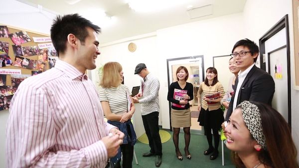 【口コミ・評判】ワンコイングリッシュ（One Coin English）とは？月500円から通える英会話が選ばれる3つの理由