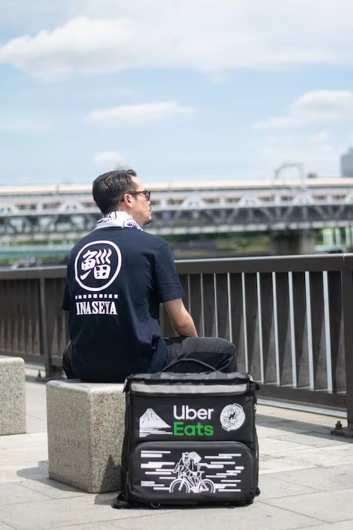 粋に働く配達員へ｜鯔背屋（INASEYA）の浮世絵アパレルコレクション