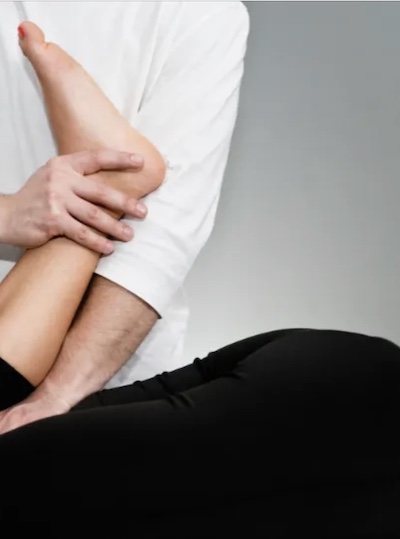 【口コミ・評判】整体・美容・リハビリまで対応|竹川誠二の出張マッサージが選ばれる3つの理由