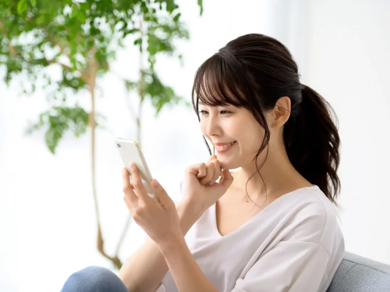 【30日無料】塾の入退室通知を自動化|LINE不要で使える「WebPush(ウェブプッシュ)」が選ばれる7つの理由